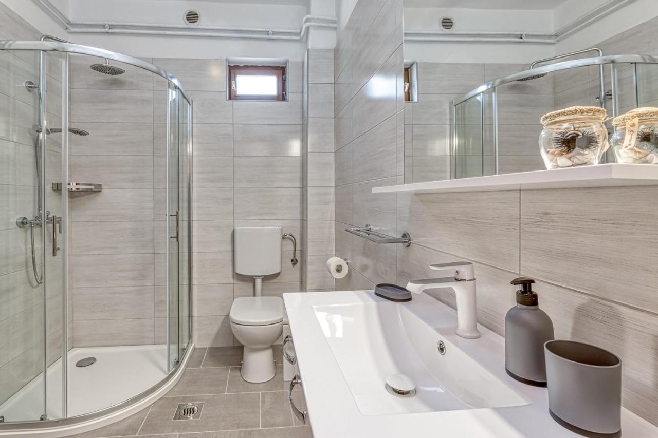 Smoljanci Villa Agatta With Private Pool מראה חיצוני תמונה