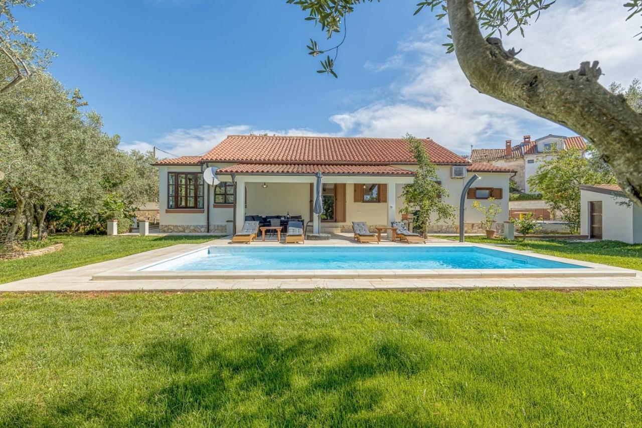 Smoljanci Villa Agatta With Private Pool מראה חיצוני תמונה